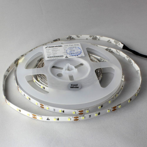 хорошая модель Светодиодная лента LED RISHANG 14700-19700K 60шт/м 12V 6w/m 5м R0860TA-C14