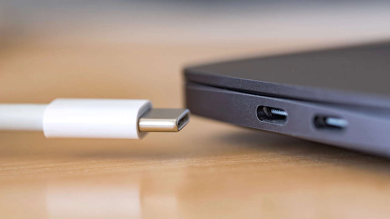 USB-C Power Delivery: одна зарядка, щоб керувати всім